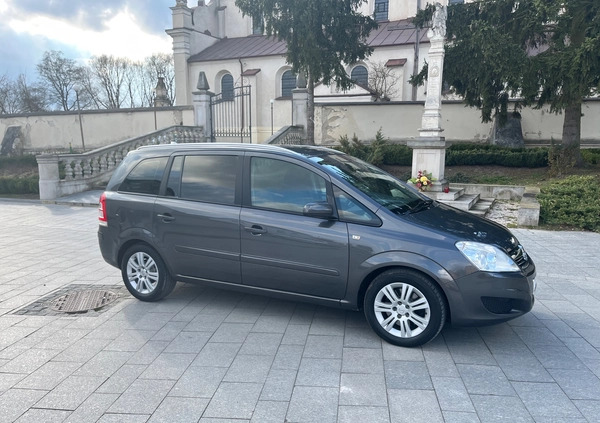 Opel Zafira cena 18900 przebieg: 203900, rok produkcji 2009 z Jelenia Góra małe 106